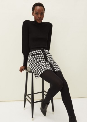 Black / White Phase Eight Alicia Dogtooth Skirts | 0452NCTOR