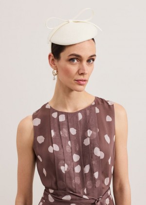 White Phase Eight Bow Pillbox Hats | 4297VYUWX