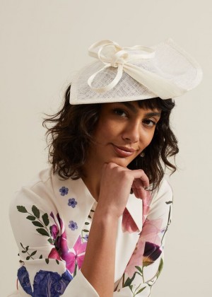 White Phase Eight Silk Bow Twist Disc Fascinator Hats | 9751EHCVP