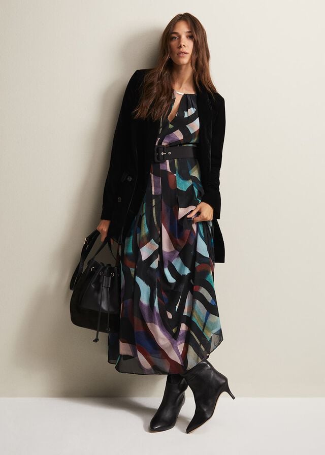 Black Phase Eight Avani Velvet Jackets | 5412OZUAF