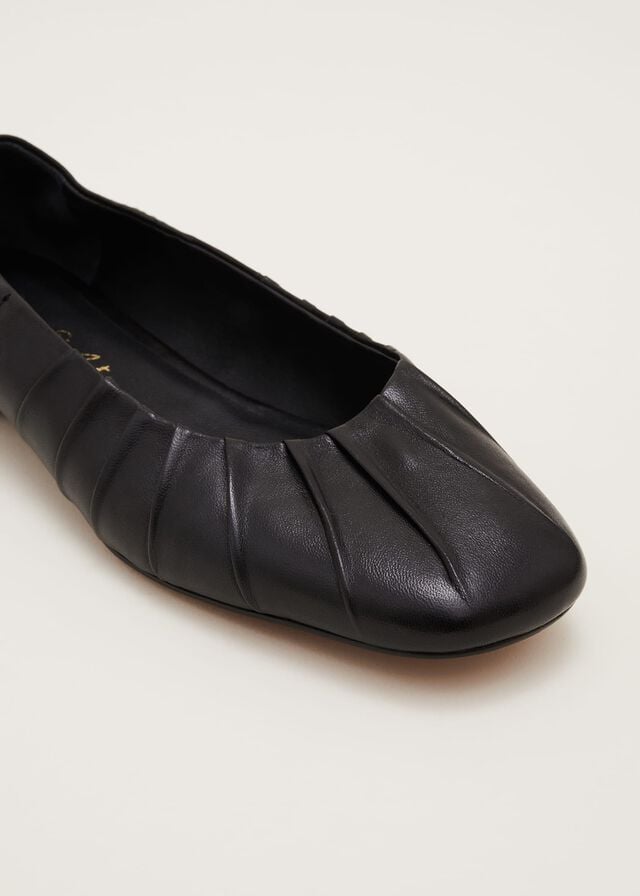 Black Phase Eight Elasticated Flats | 7928PTGFK