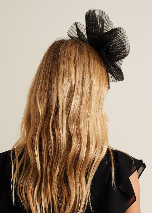 Black Phase Eight Freeform Flower Hats | 6915ZHMUP
