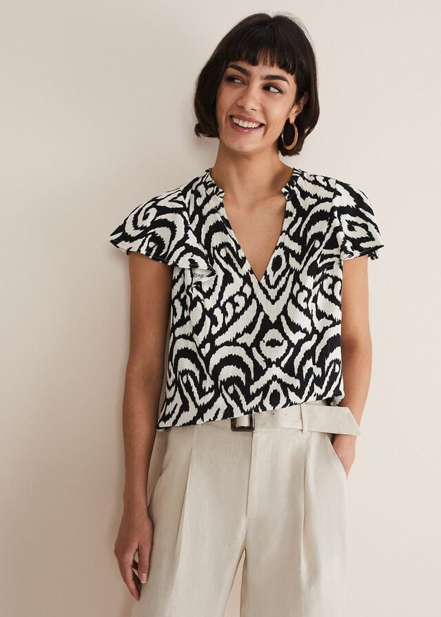 Black / White Phase Eight Dalia Ikat Ruffle Shirts | 8324EKZNF