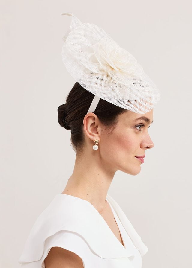 White Phase Eight Flower Pillbox Fascinator Hats | 5034BLNIG