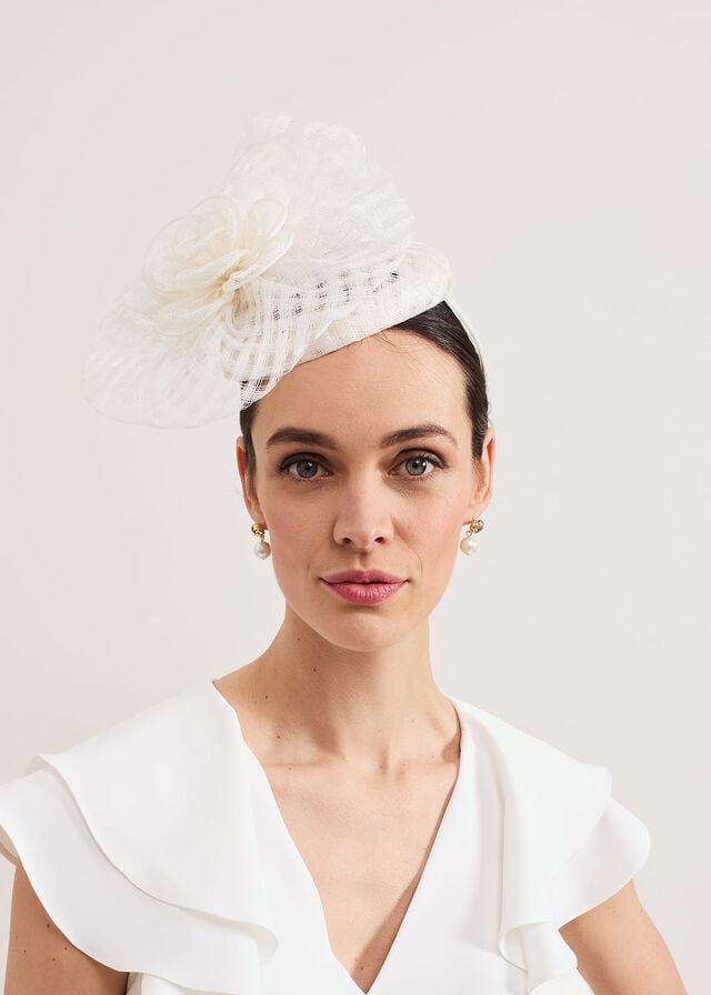 White Phase Eight Flower Pillbox Fascinator Hats | 5034BLNIG