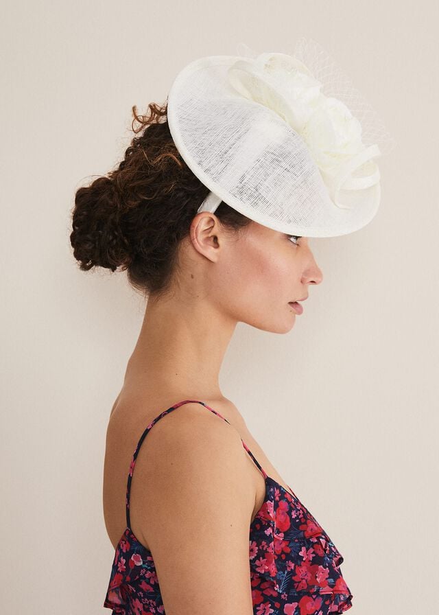White Phase Eight Ivory Flower Fascinator Hats | 0816BRUGI
