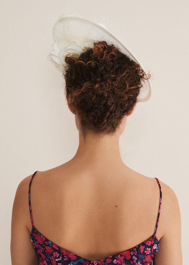 White Phase Eight Ivory Flower Fascinator Hats | 0816BRUGI