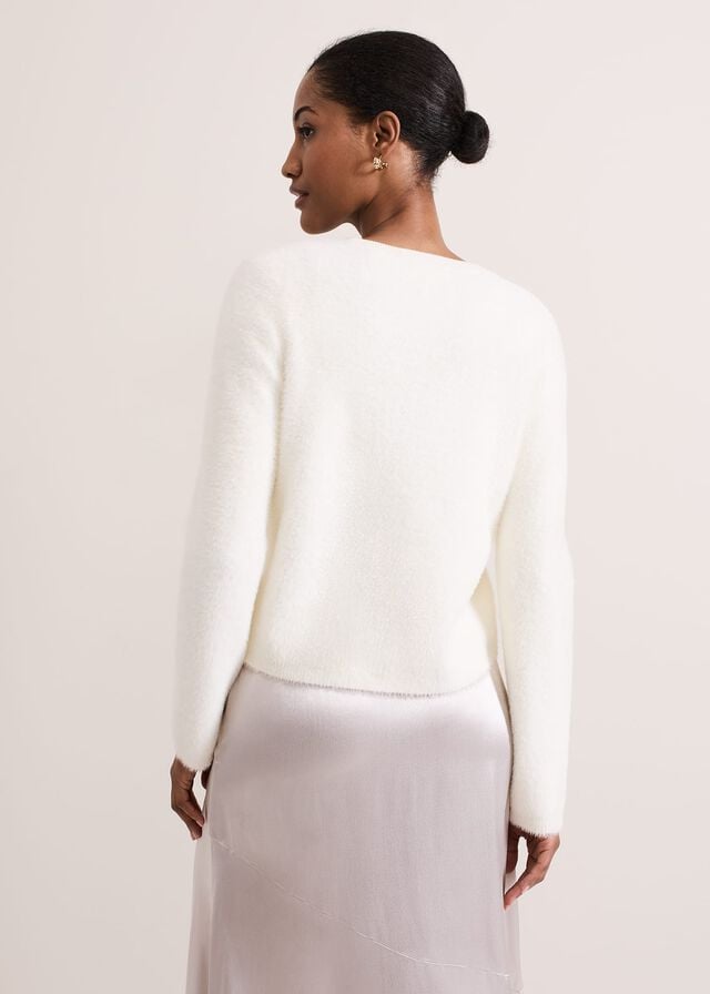 White Phase Eight Mindy Fluffy V Neck Knitwear | 1974PUTWN