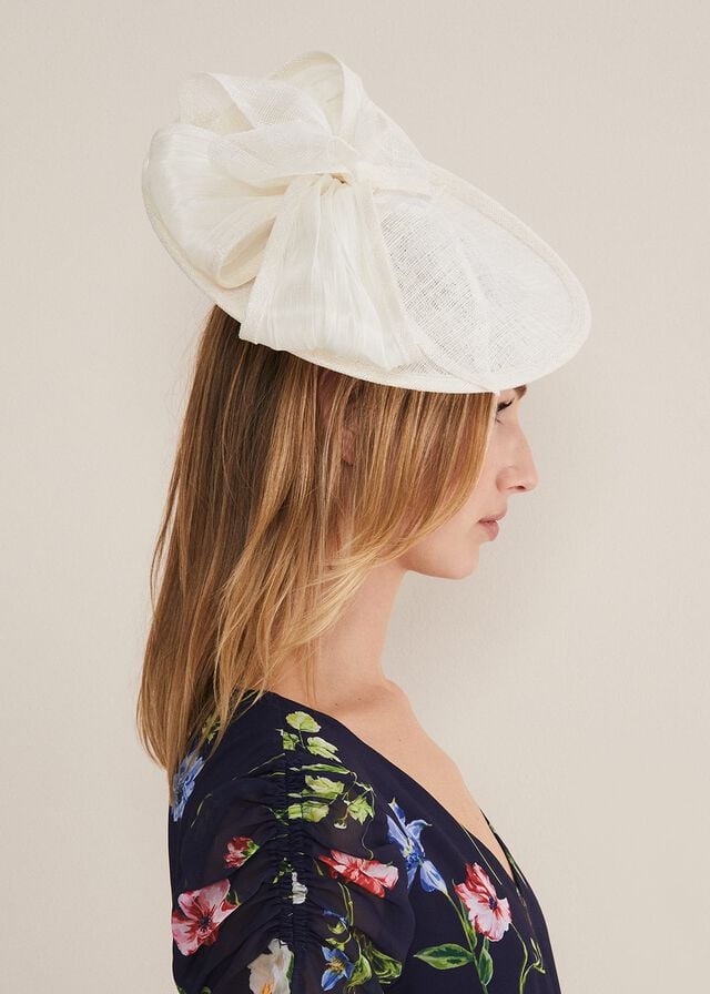 White Phase Eight White Bow Fascinator Hats | 4516PEVBU