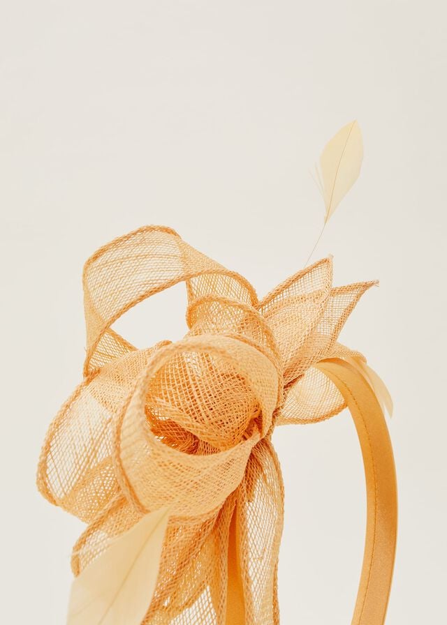 Yellow Phase Eight Yellow Bow And Feather Hats | 1836IAXQN